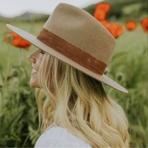 Gigi Pip Miller hat